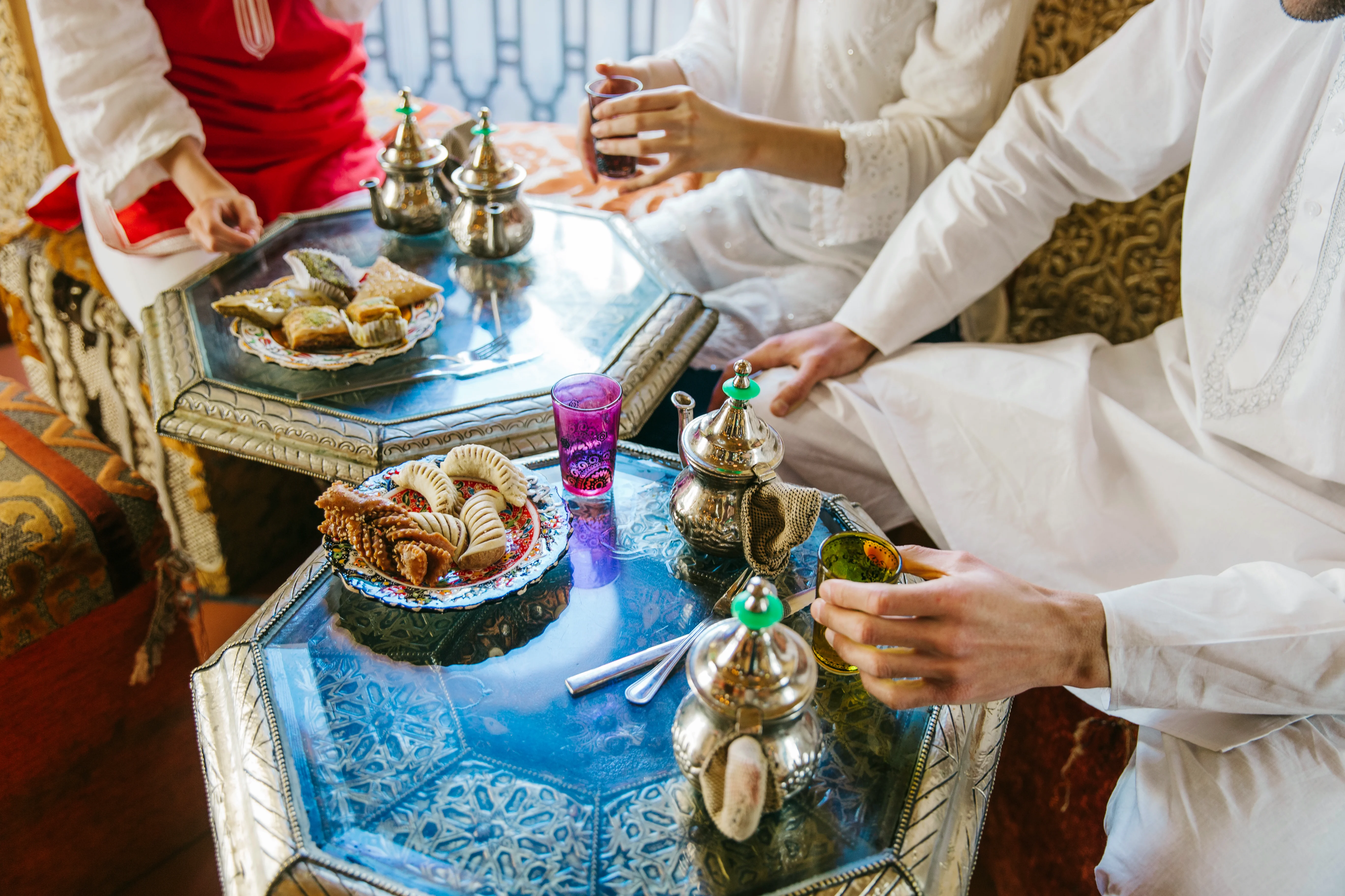 muslim-friends-restaurant.webp