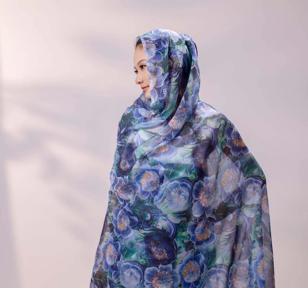 Sudanese women toub.webp